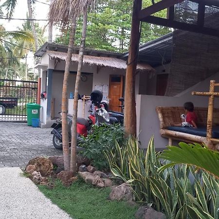 Albany Home Stay Kuta  Exterior photo