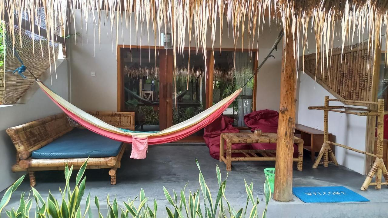 Albany Home Stay Kuta  Exterior photo