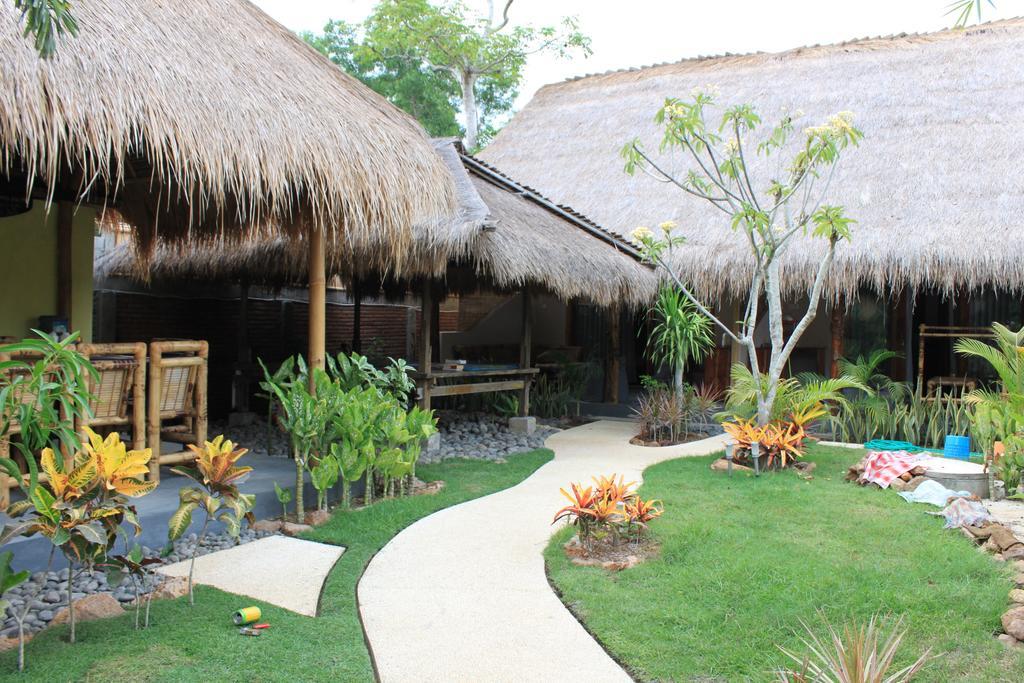 Albany Home Stay Kuta  Exterior photo