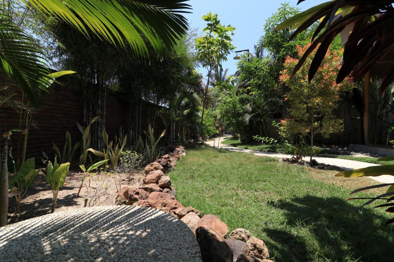 Albany Home Stay Kuta  Exterior photo